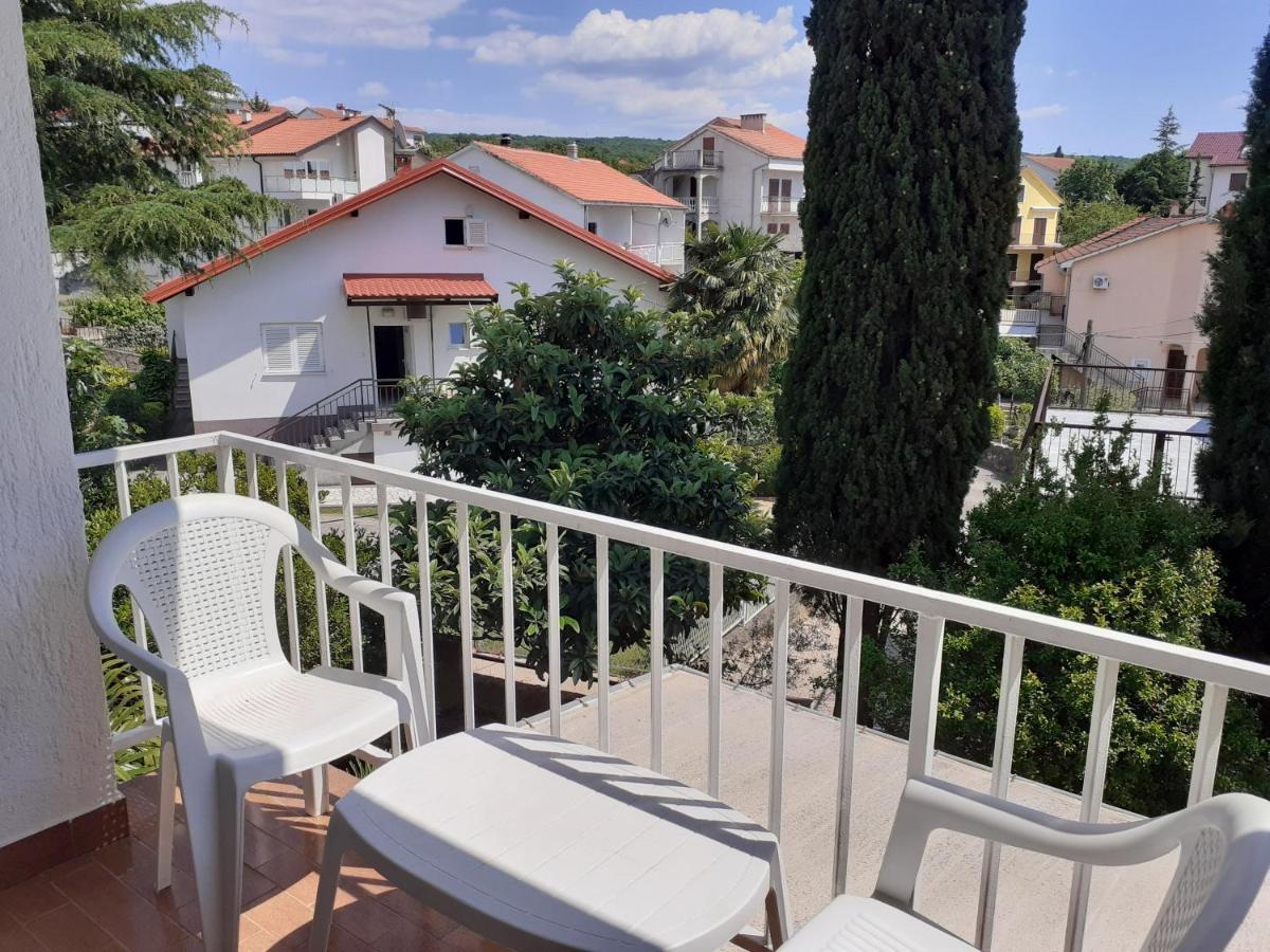 Apartment Simunec Malinska Kültér fotó